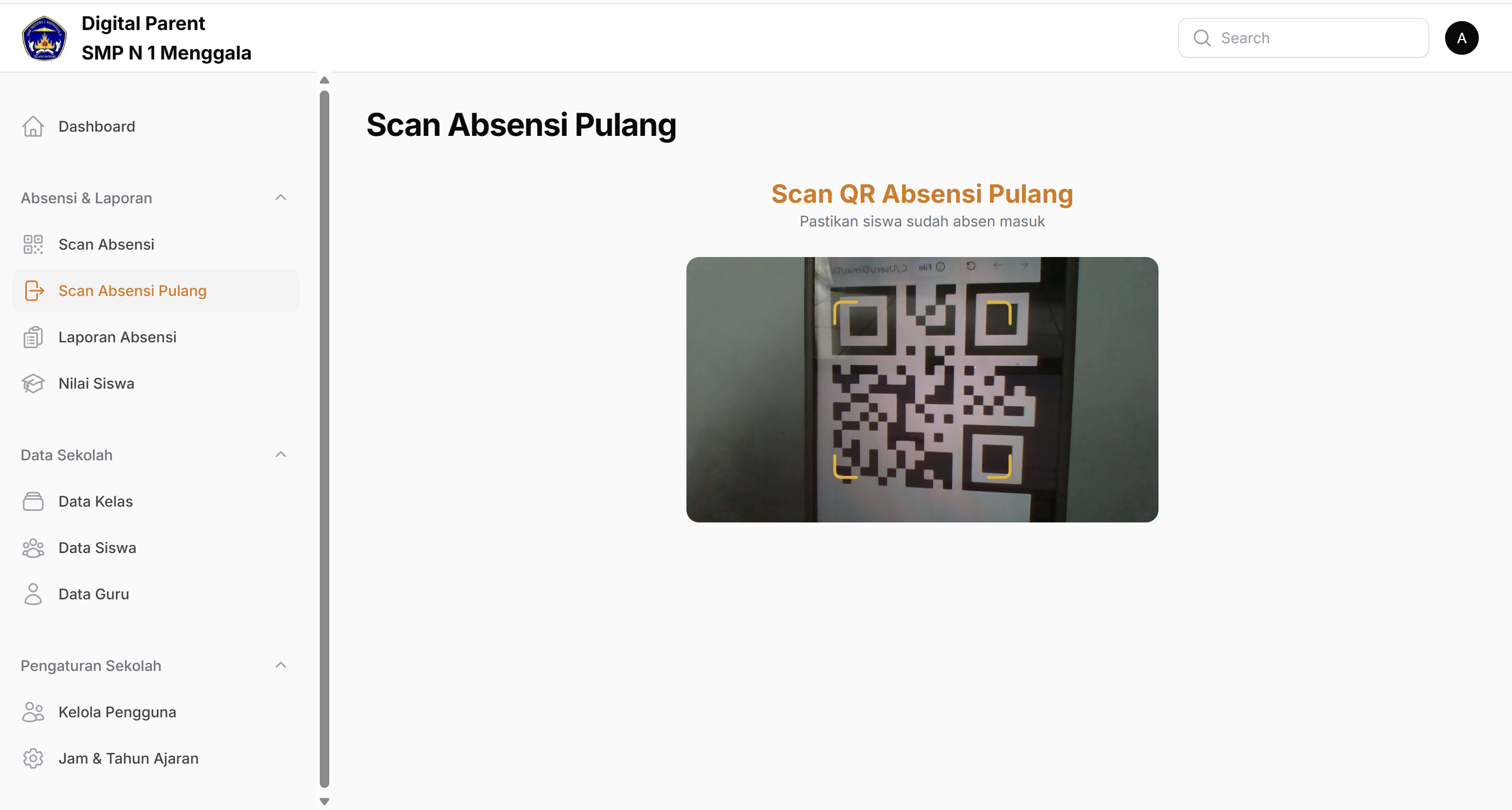 QR Code-based School Management Information and Attendance System